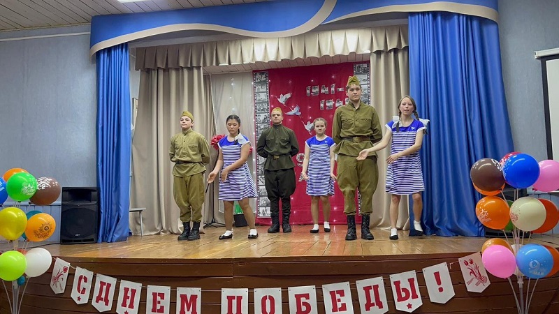 Концерт &amp;quot;Под небом Победы&amp;quot;.